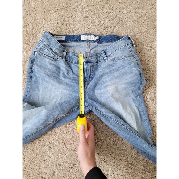 Torrid Women's Blue Boyfriend Fit Skinny Jeans Size 12 Distressed Mid Rise - Picture 4 of 8